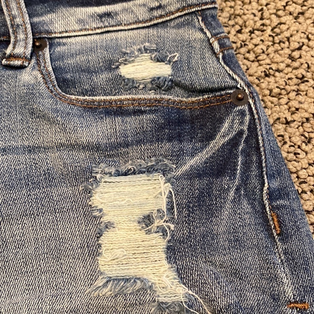 Jean Shorts - Picture 3 of 7